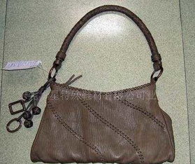 編織藝術(shù) 手挽、腰帶與繩帶的多功能應(yīng)用